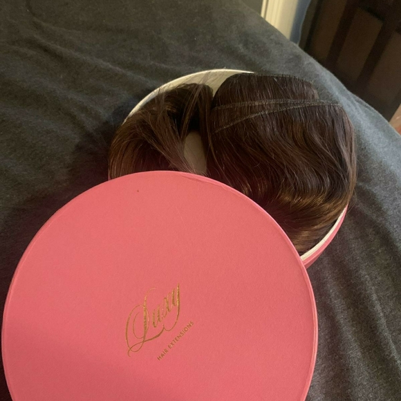 SOLD...Luxy real hair extensions..chocolate brown, - Picture 4 of 4